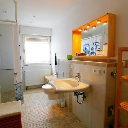 Clemens - Wohnkueche + 2 Schlafraeume + Bad + Terrasse Apartmán *