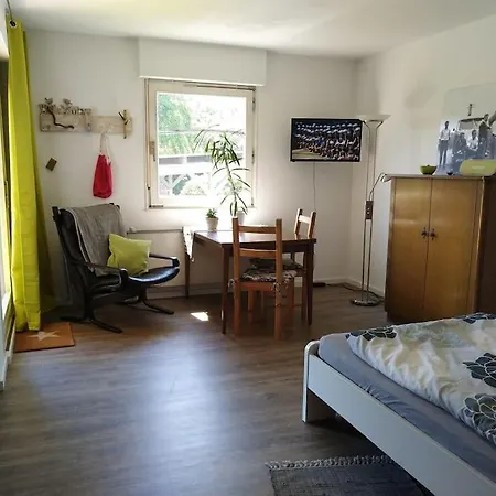 Apartment Clemens - Wohnkueche + 2 Schlafraeume + Bad + Terrasse *