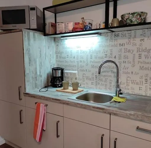 Clemens - Wohnkueche + 2 Schlafraeume + Bad + Terrasse Appartement